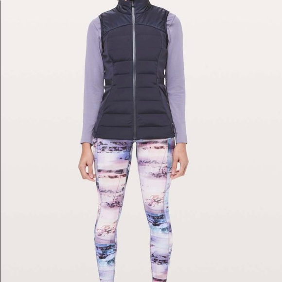 Lululemon Fast and Free - Picture 3 of 9